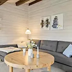 Holiday home 3 Bedroom Beautiful In Sydals *