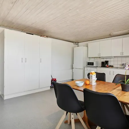 3 Bedroom Beautiful In Sydals Prázdninový dům *