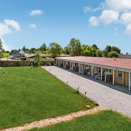 3 Bedroom Beautiful In Sydals Prázdninový dům