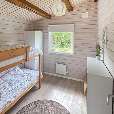 3 Bedroom Beautiful In Sydals